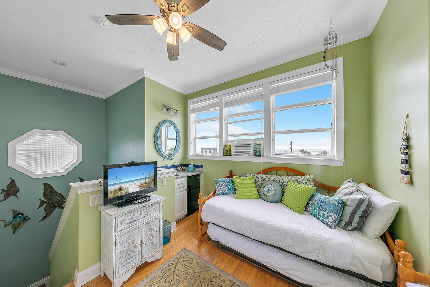 Blue Turtle House By Emerald Coast Retreats Panama City Beach
